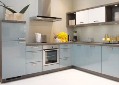 Moderne Küche in hellblau